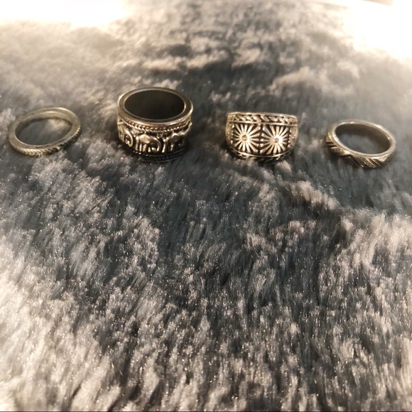 SOLD- 4 ring set bundle TOTAL STEAL!!! - Picture 1 of 5